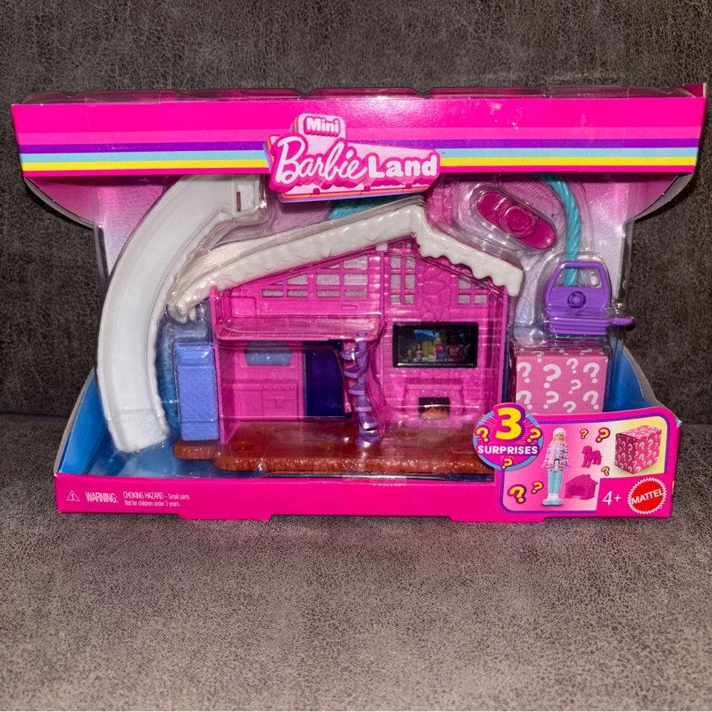 Barbie Mini Barbie Land Ski Chalet Playset